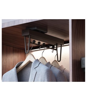 Perry Pull-Out Clothes Holder